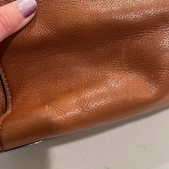 Beautiful like new MK Sophie satchel - Picture 8 of 10